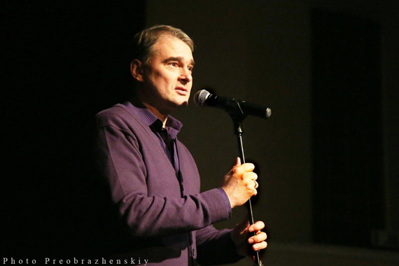 Директор ЦДА Алексадр Жигалкин приветствует самарских гостей