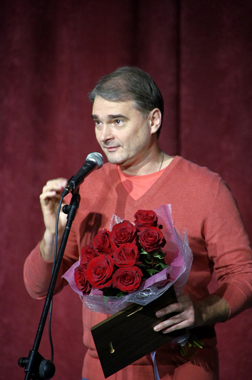 Директор ЦДА Александр Жигалкин приветствует участников Дней культуры Самарского региона