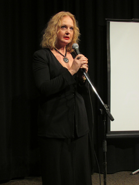 Елена Сотникова (театр им. Вахтангова)