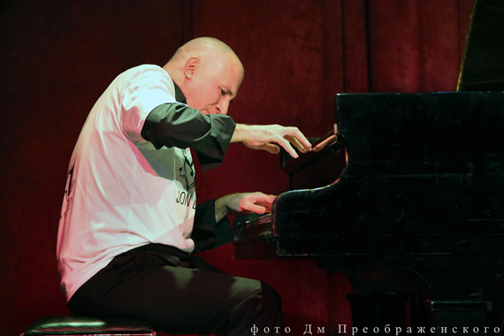 «Jazz объединяет континенты». Концерт Jon Davis Trio