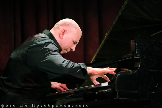 «Jazz объединяет континенты». Концерт Jon Davis Trio