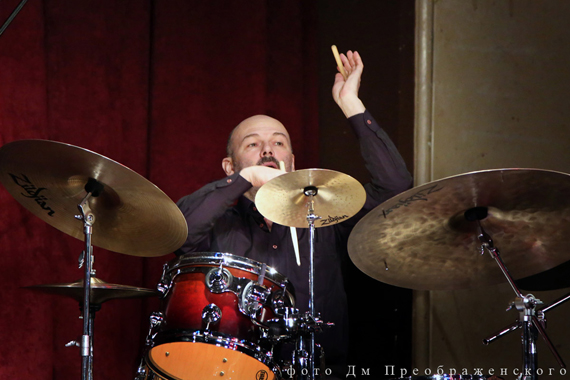 «Jazz объединяет континенты». Концерт Jon Davis Trio