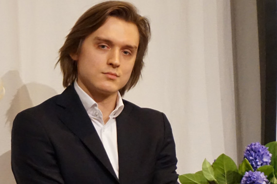Денис Родькин