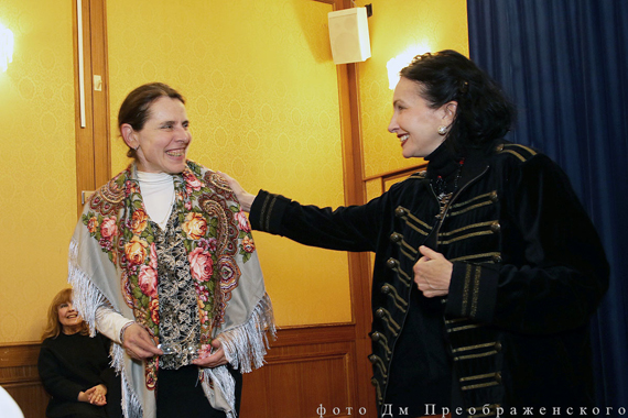Алла Сигалова представляет свою книгу «Счастье мое!»