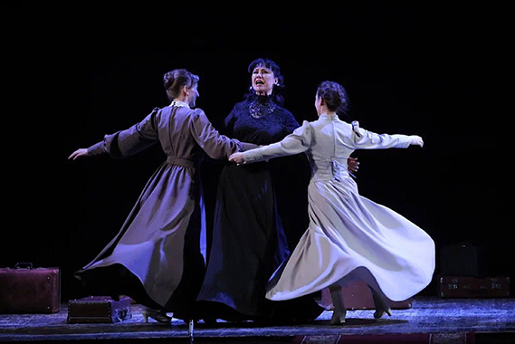 Три сестры («Щукины дети»)