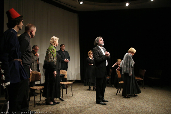 Международный день театра «Странные люди...»