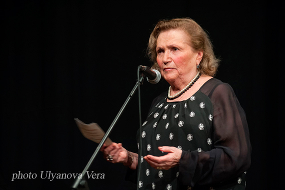 Педагог Анна Петрова