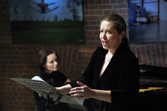 Музыкальные вечера в ЦДА с участием Яны Иваниловой, Екатерины Анапольской и Ольги Макаровой