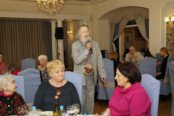 Встреча ветеранов войны, ветеранов сцены