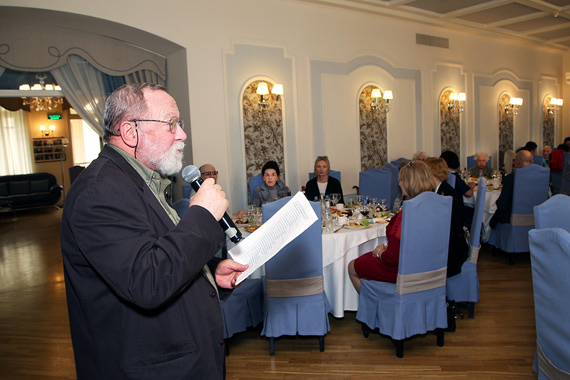 Встреча ветеранов войны, ветеранов сцены