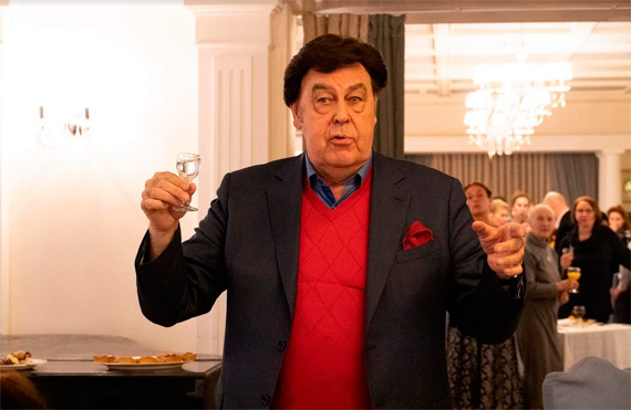 «Наташа! Наталочка! Наталия Петровна!»