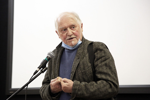 Анна Родионова представляет свою книгу «Карнавал»