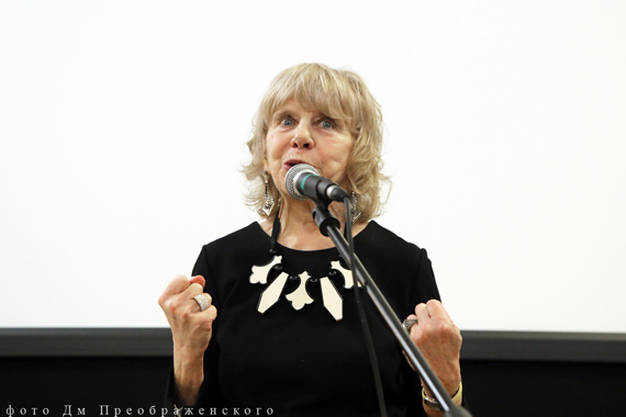 Анна Родионова представляет свою книгу «Карнавал»