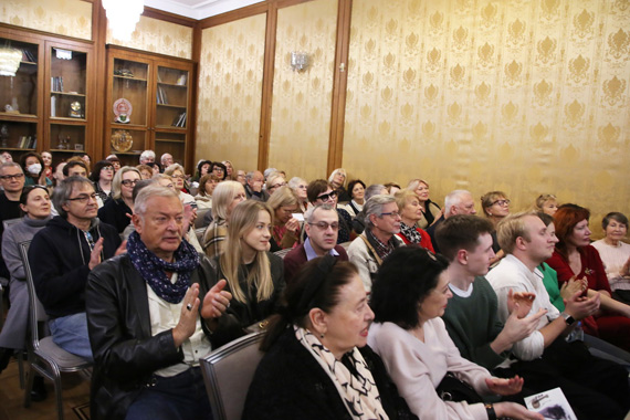 Встреча с Лорой Гуэрра и показ фильма «Окно в детство мира»