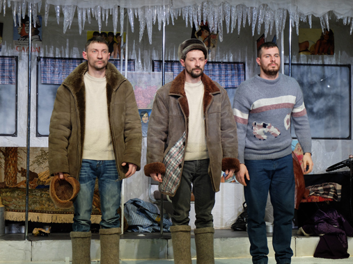 Спектакль по пьесе М. Малухиной «Полярная болезнь»