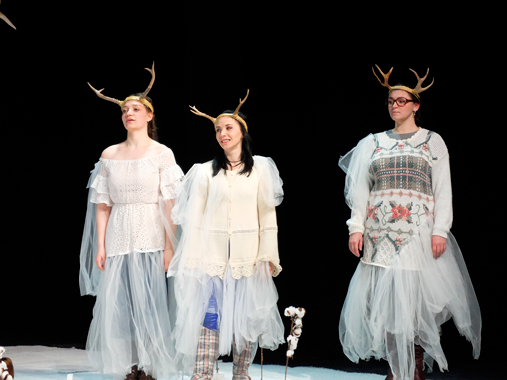 Спектакль по пьесе М. Малухиной «Полярная болезнь»