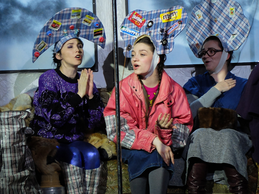 Спектакль по пьесе М. Малухиной «Полярная болезнь»