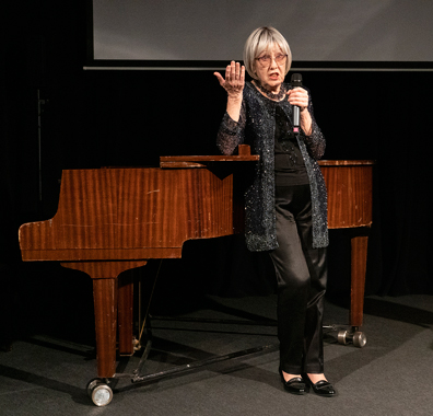 «Прошедшего всегда жаль...»<br/>Заслуженная артистка РФ Наталия Бурмейстер