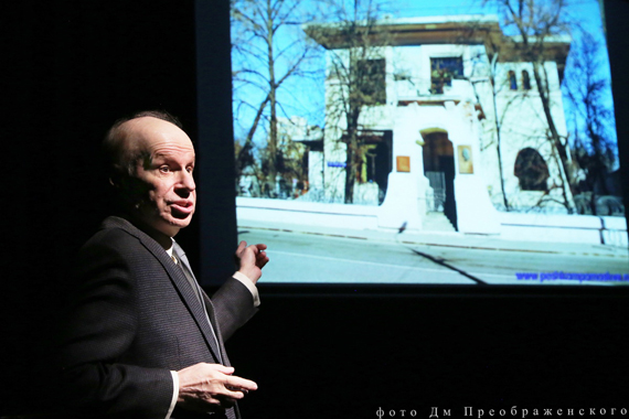 Максим Горький «Детство»<br/>Исполняет н.а.РФ Авангард Леонтьев