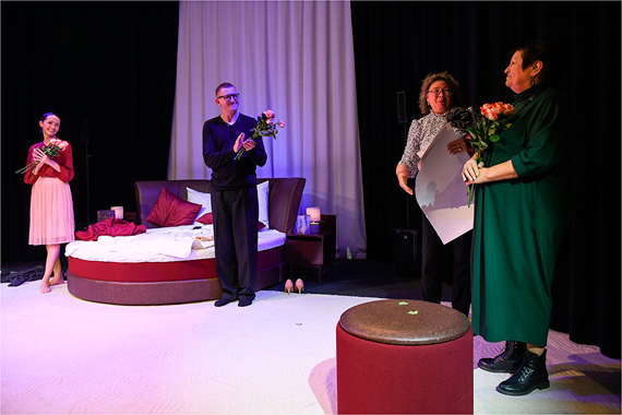 Бернард Слейд «Там же, тогда же…»