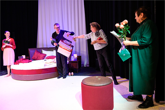 Бернард Слейд «Там же, тогда же…»