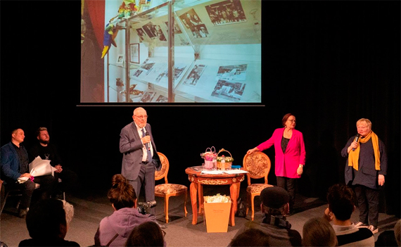 Цирк зажигает огни