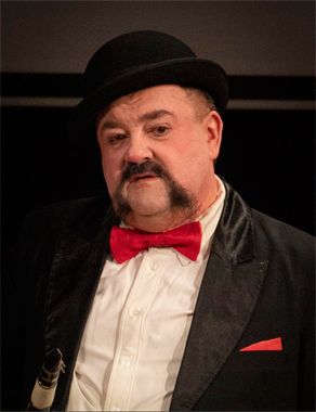 Цирк зажигает огни