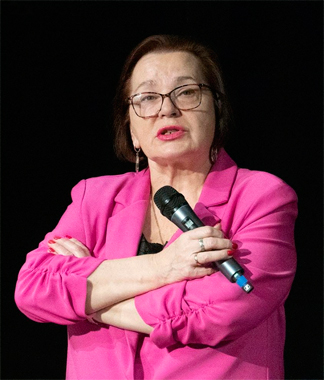 Цирк зажигает огни