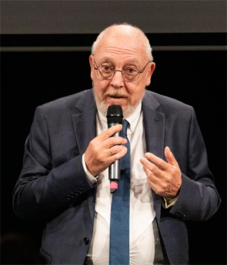 Цирк зажигает огни