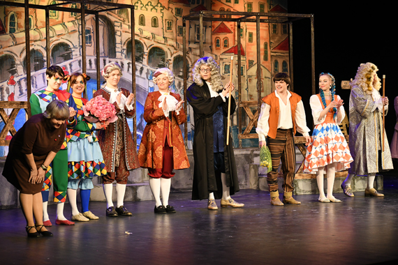 Спектакль по пьесе Карло Гольдони «Труффальдино» 