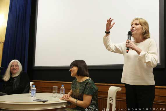 «Театр может менять людей»