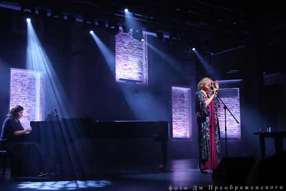 Анна Ардова