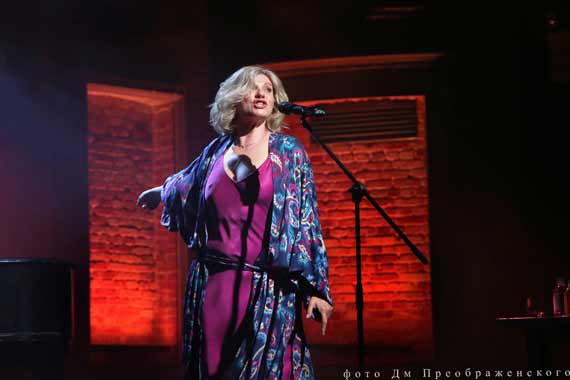 Анна Ардова