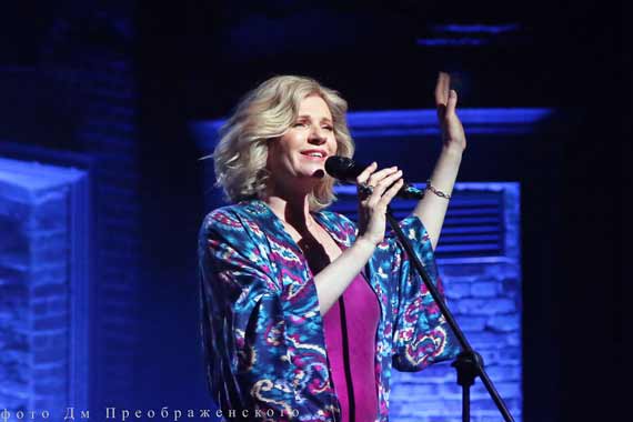 Анна Ардова