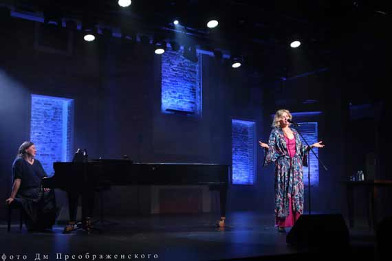 Анна Ардова