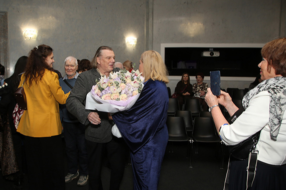 «Однажды 10 лет спустя»