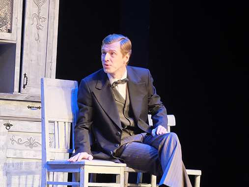 А. Островский «Волки и овцы»